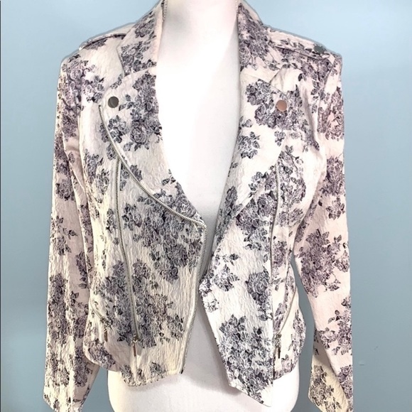 Floral Jacket Size M - Picture 8 of 14